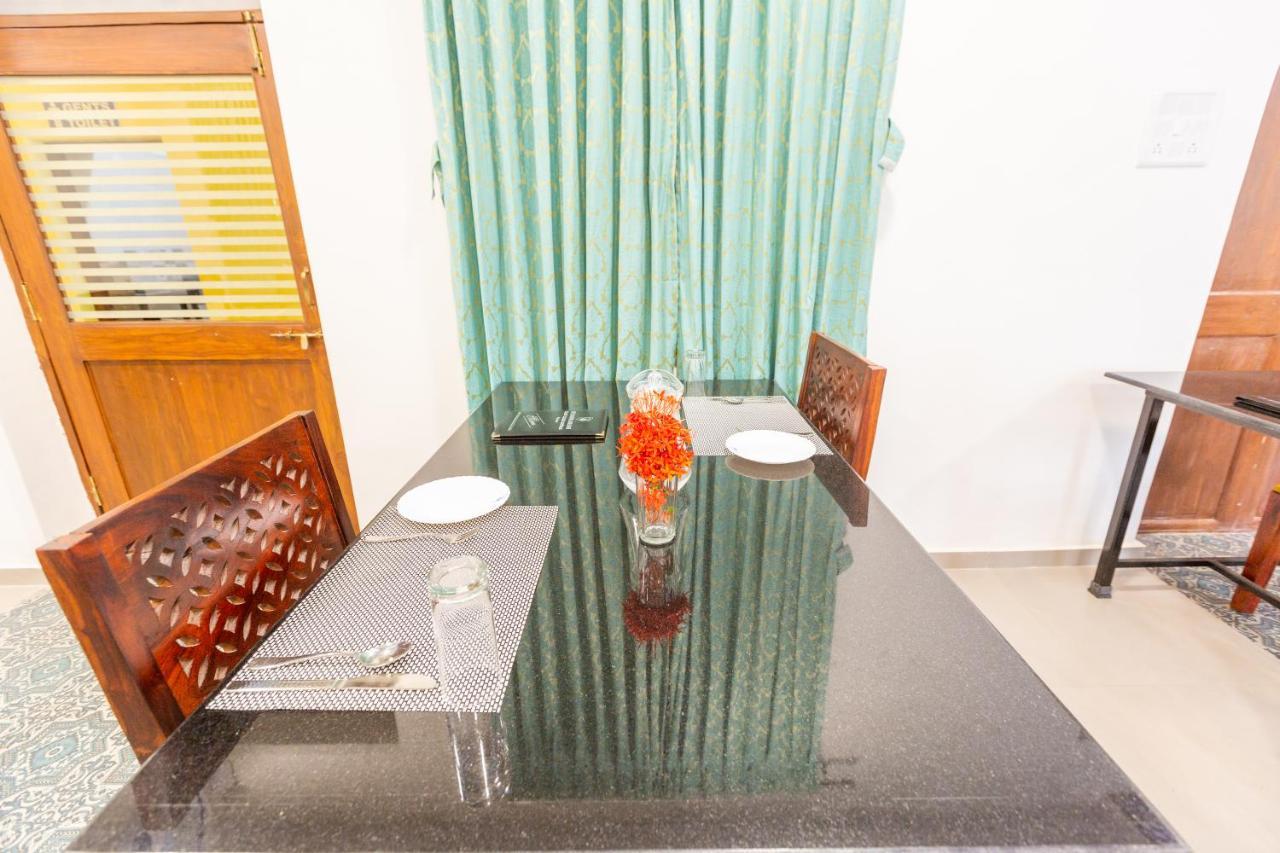 Kstdc Hotel Mayura Adilshahi Bijapur Exterior photo